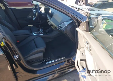 2025 BMW 228 Gran Coupe xDrive z USA, uszkodzony, nr VIN WBA23GG06S7T61237